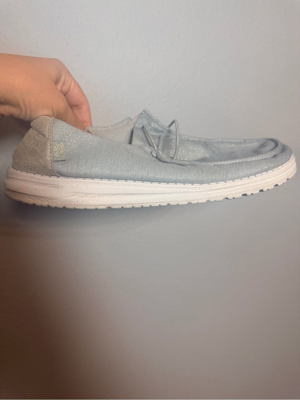 Hey Dude Womens Wendy Glitter Slip On Shoe Size 10 Smoke Quartz Gray - Picture 2 of 9